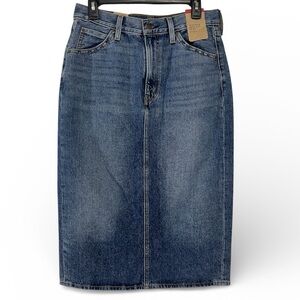 Levi's High Rise Back Slit Denim Skirt Size 29 NWT